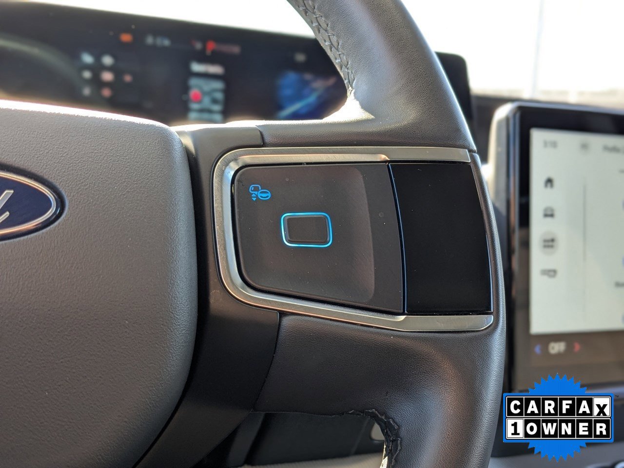 Certified 2025 Ford Expedition Active image 32