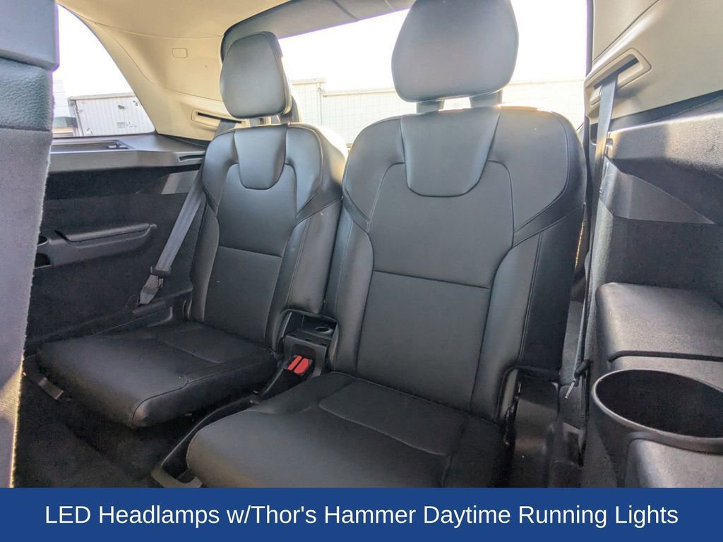 Used 2020 Volvo XC90 T5 Momentum image 15