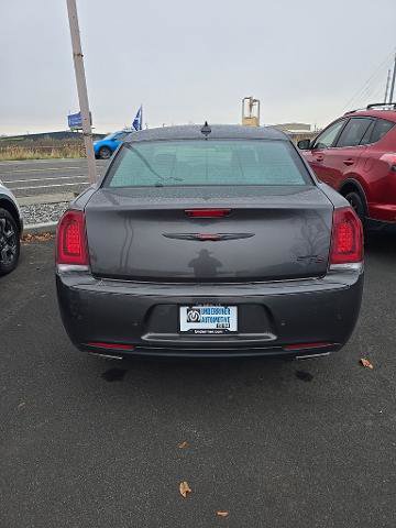 Used 2021 Chrysler 300 S image 5