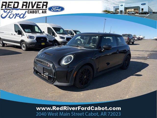 Used 2022 MINI Cooper S image 1