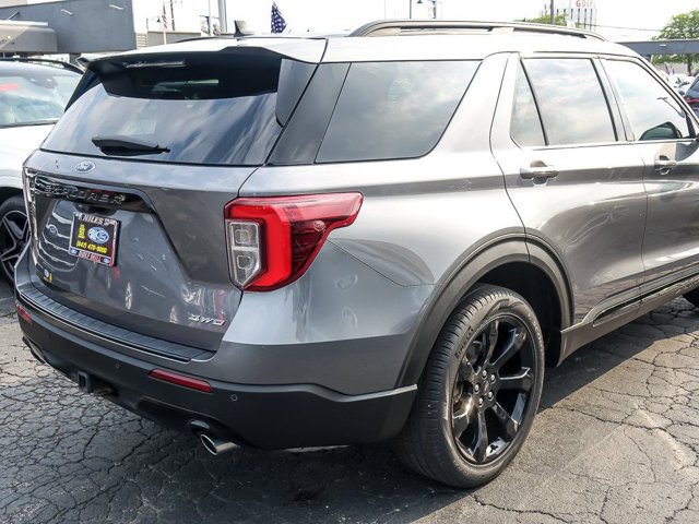 Certified 2024 Ford Explorer ST-Line w/ Class IV Trailer Tow Package AWD/4WD image 9