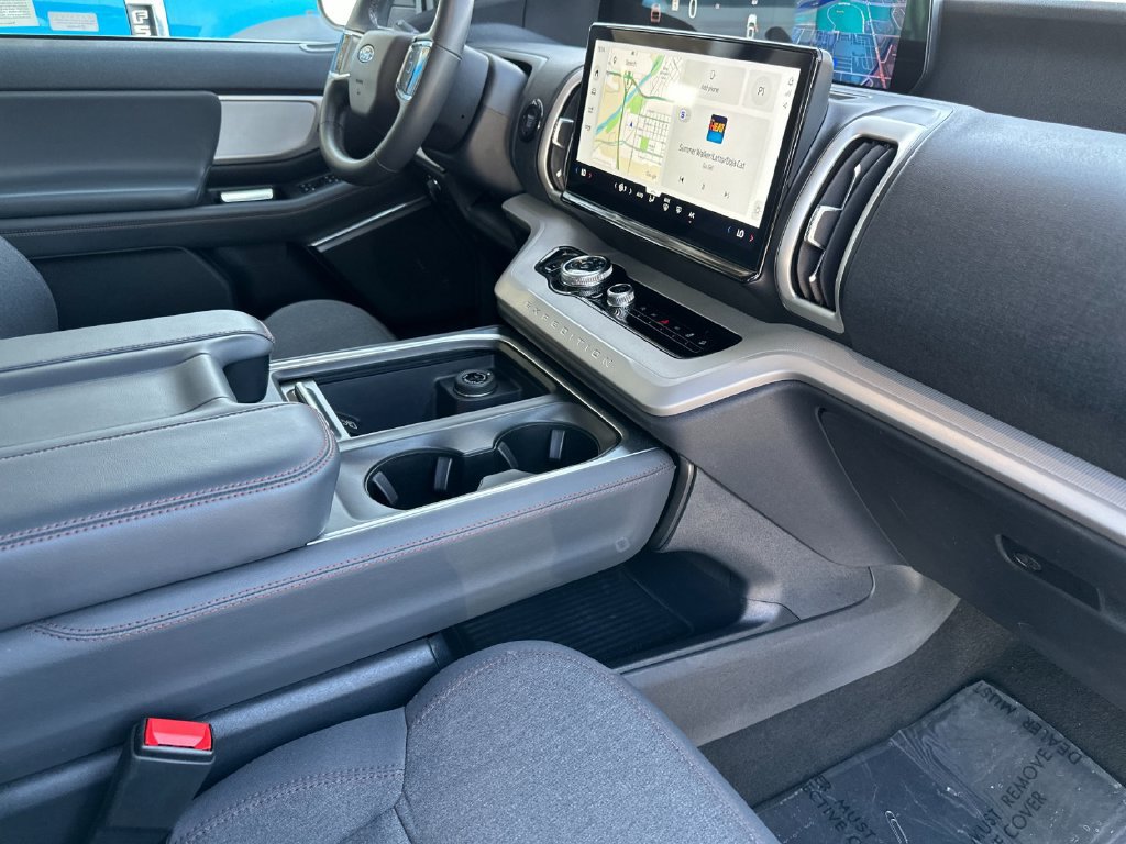 Certified 2025 Ford Expedition Max Active AWD/4WD image 15
