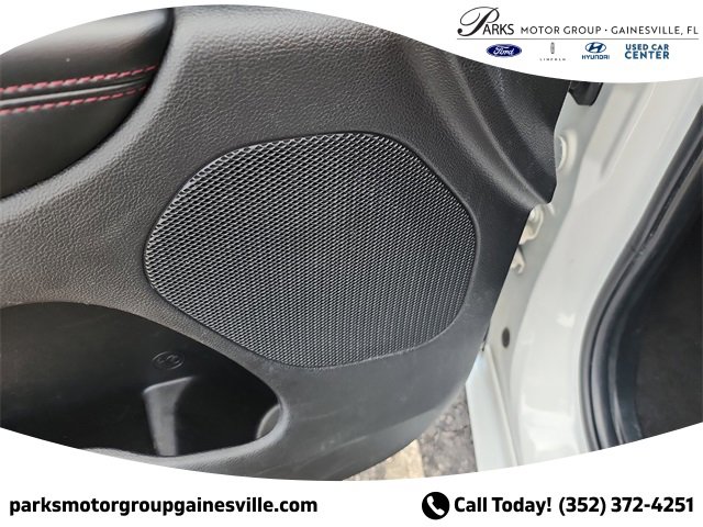 Used 2022 Dodge Durango R/T w/ Blacktop Package image 17