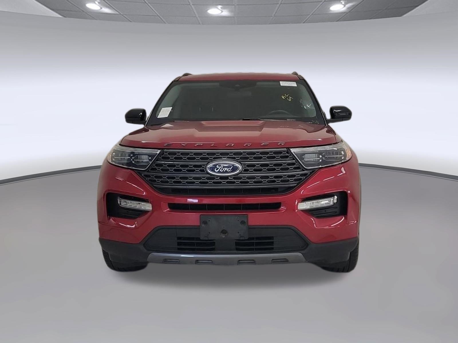 Certified 2022 Ford Explorer XLT w/ Equipment Group 202A RWD image 4