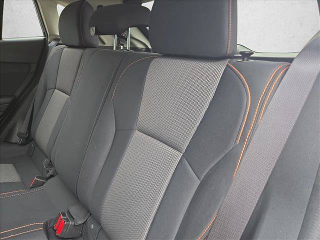 Used 2020 Subaru Crosstrek 2.0i Premium w/ Moonroof Package 2 AWD/4WD image 18