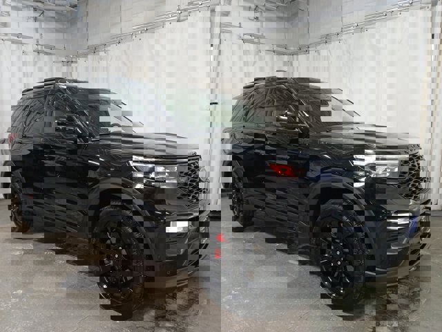 Certified 2023 Ford Explorer ST w/ Equipment Group 401A image 2