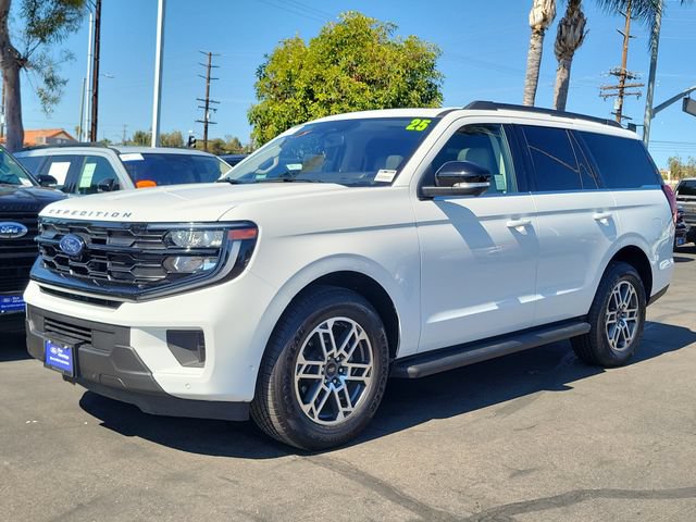 Certified 2025 Ford Expedition Active RWD image 29