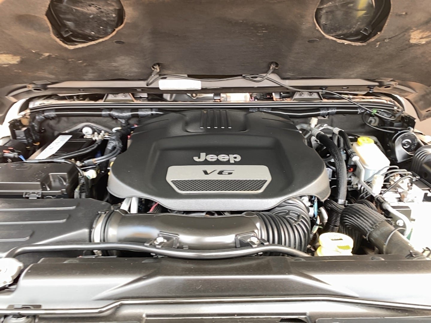 Used 2017 Jeep Wrangler Unlimited Rubicon AWD/4WD image 19