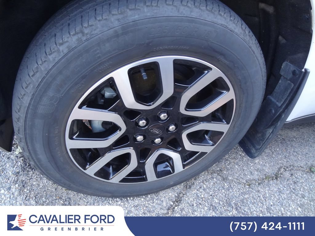 Certified 2023 Ford Maverick Lariat w/ Lariat Luxury Package AWD/4WD image 23