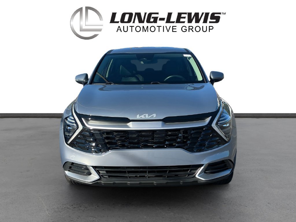 Used 2025 Kia Sportage EX FWD image 11