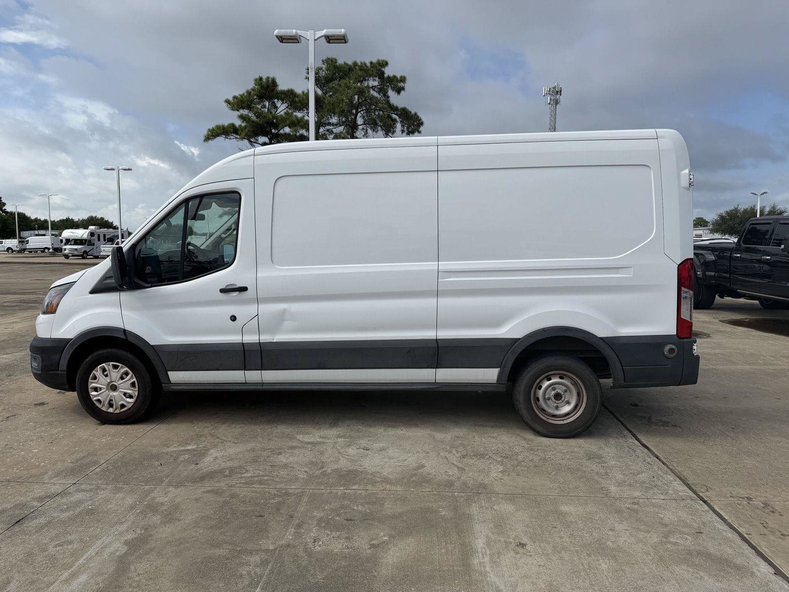 Certified 2020 Ford Transit 250 Medium Roof w/ Interior Upgrade Package RWD image 9
