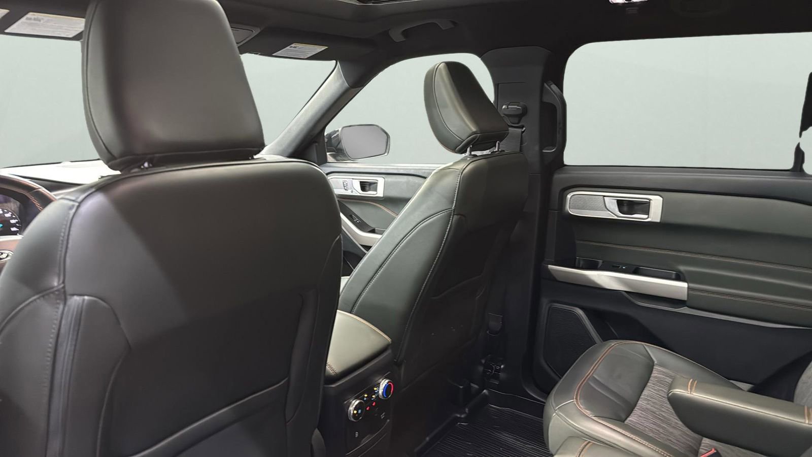 Certified 2023 Ford Explorer Timberline w/ Timberline Technology Package image 28