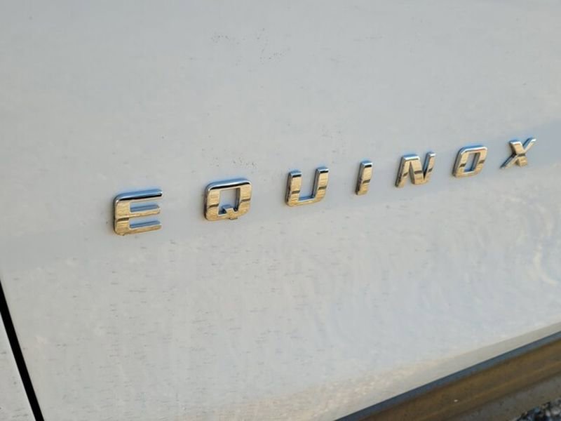 Used 2022 Chevrolet Equinox LS FWD image 16