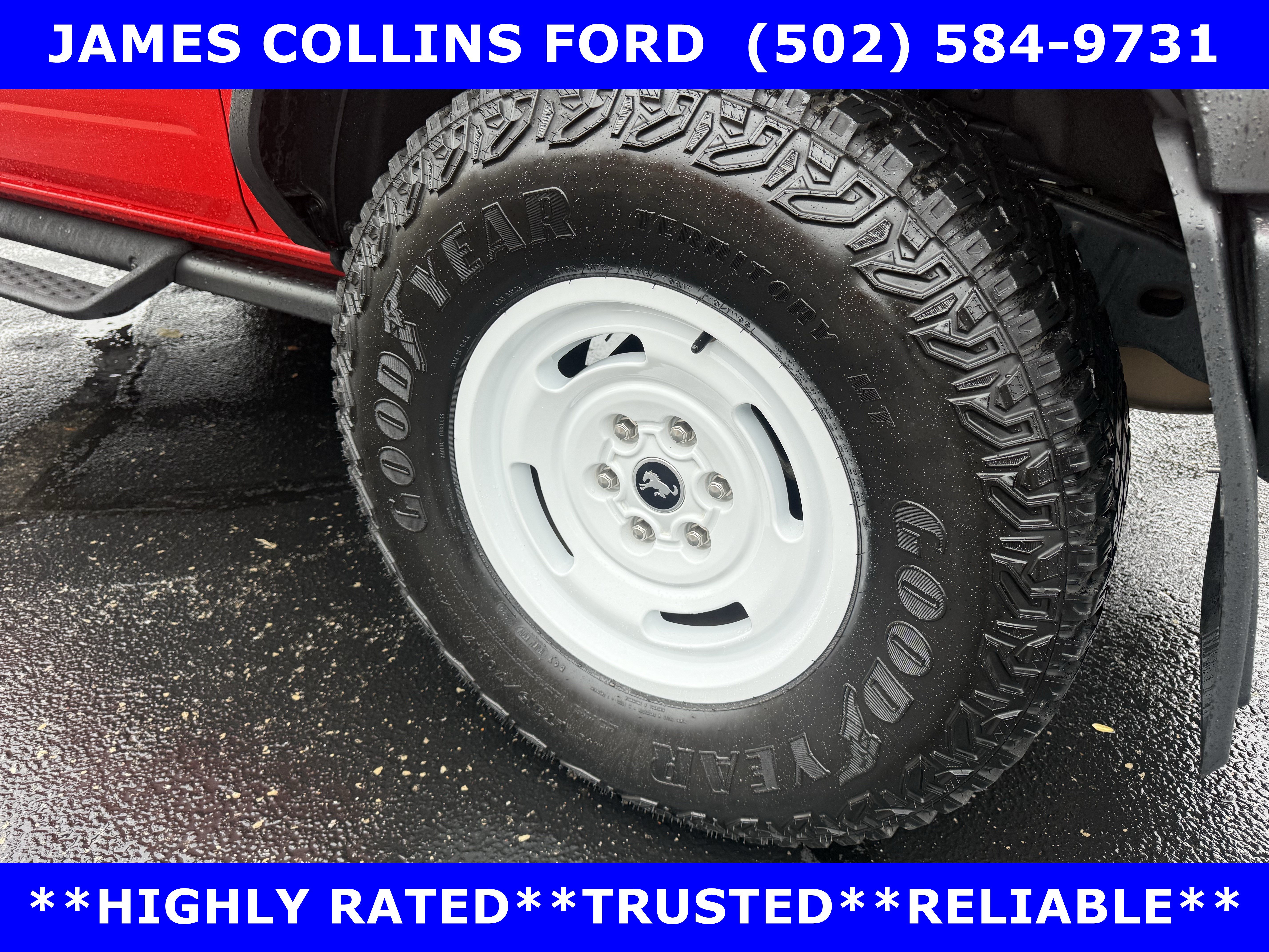 Certified 2024 Ford Bronco Heritage Edition AWD/4WD image 32