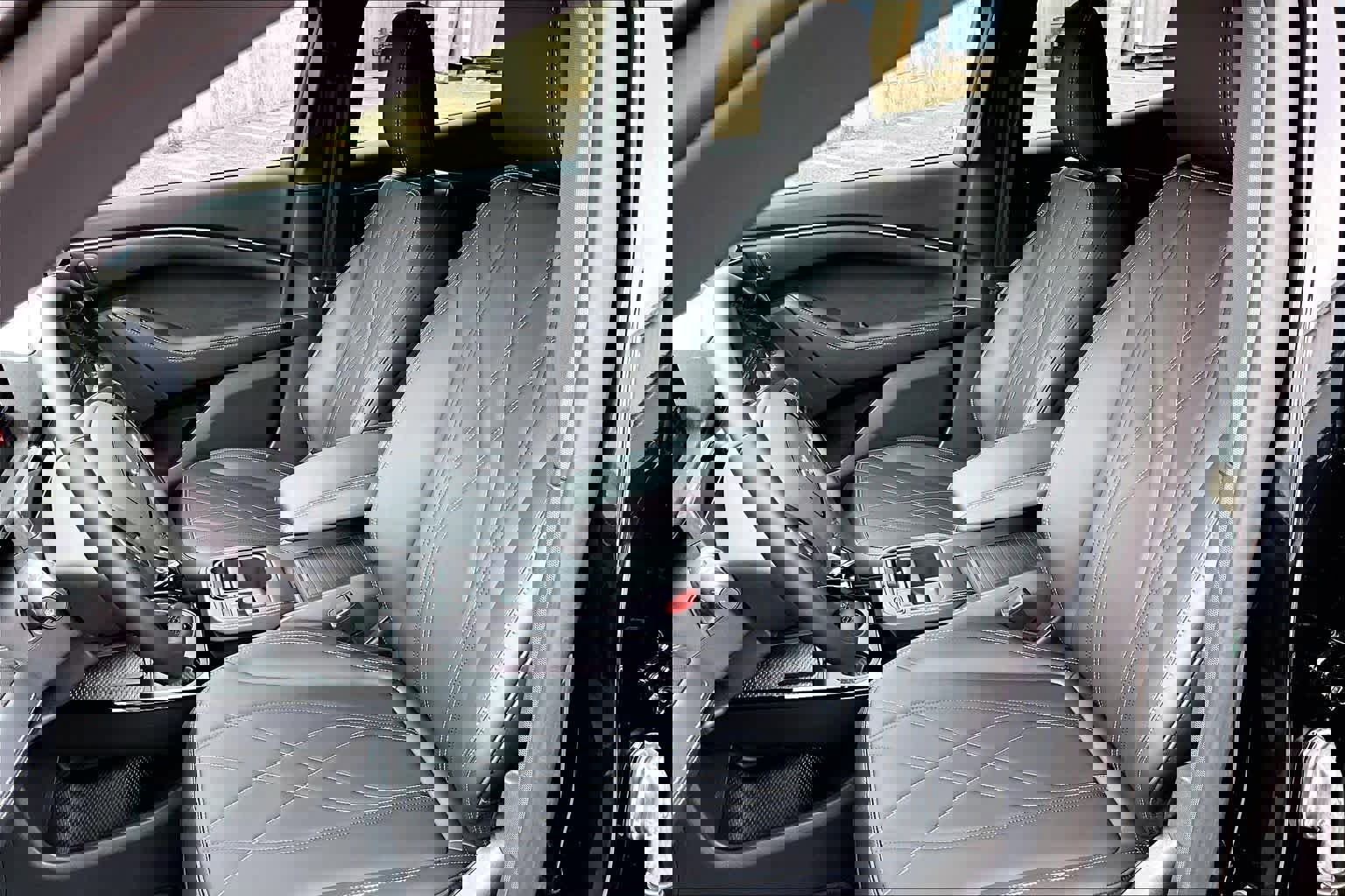 Certified 2025 Ford Mustang Mach-E Select image 7