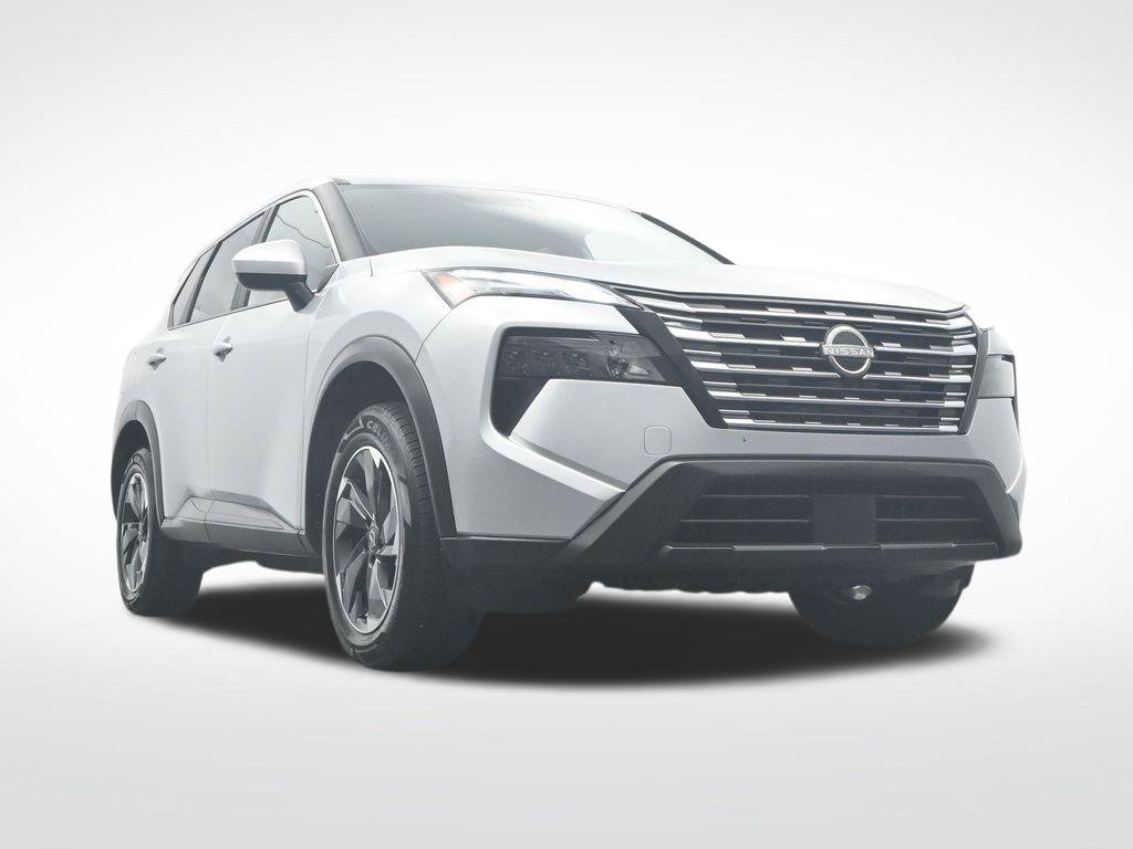 Used 2025 Nissan Rogue SV FWD image 42