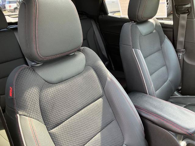 Used 2023 Chevrolet TrailBlazer RS w/ Sun and Liftgate Package FWD image 19