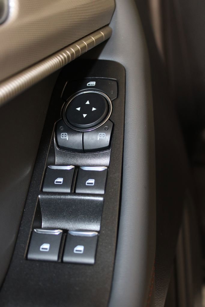 Certified 2025 Ford Explorer Active image 20