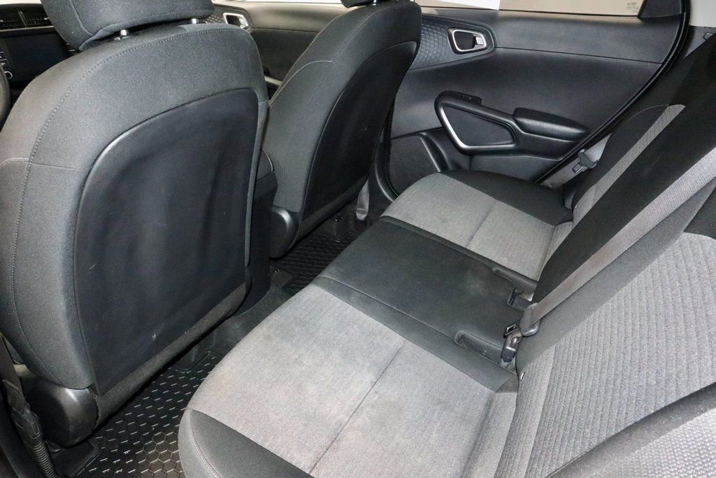Used 2021 Kia Soul S image 20