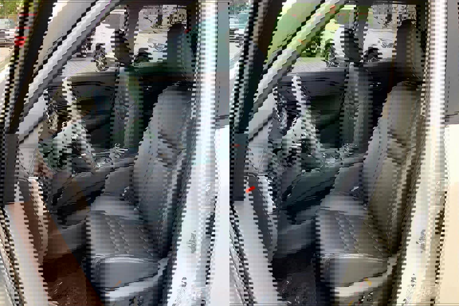 Used 2023 Nissan Rogue SL image 10