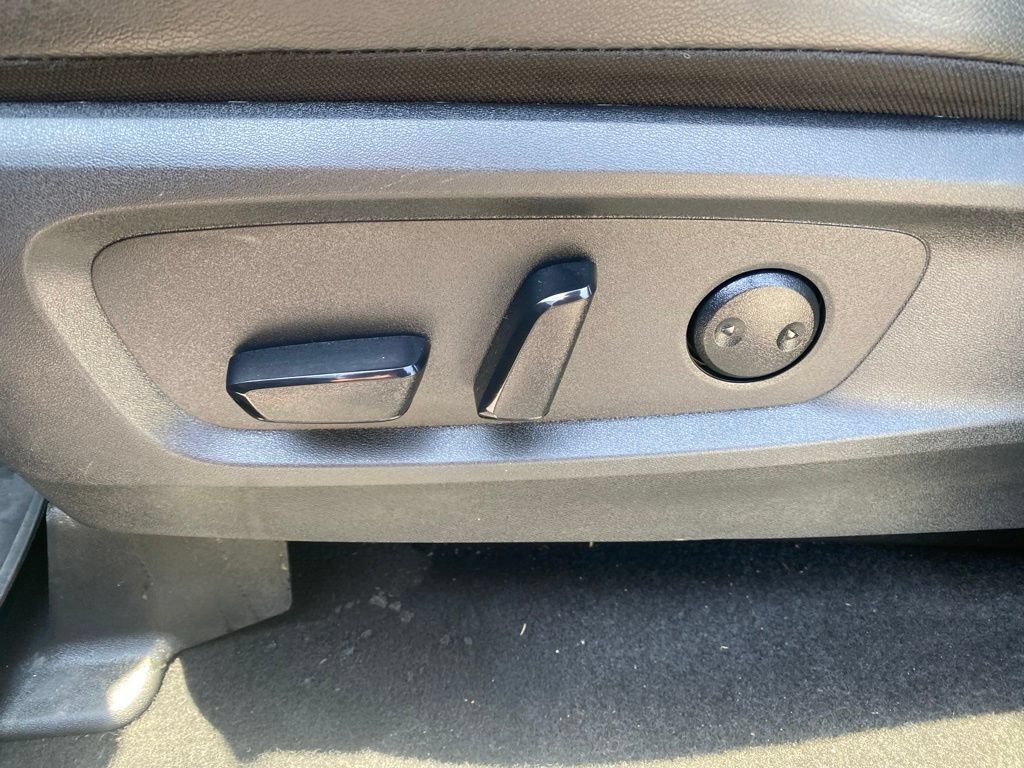 Used 2025 Nissan Pathfinder Rock Creek AWD/4WD image 15