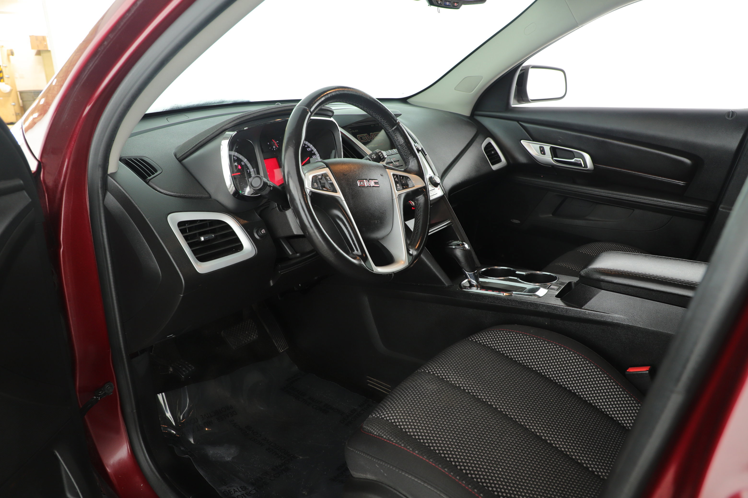 Used 2017 GMC Terrain SLE w/ Nightfall Package image 6