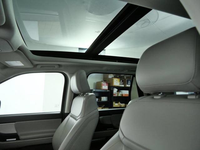 Certified 2025 Ford Expedition Max Active AWD/4WD image 18