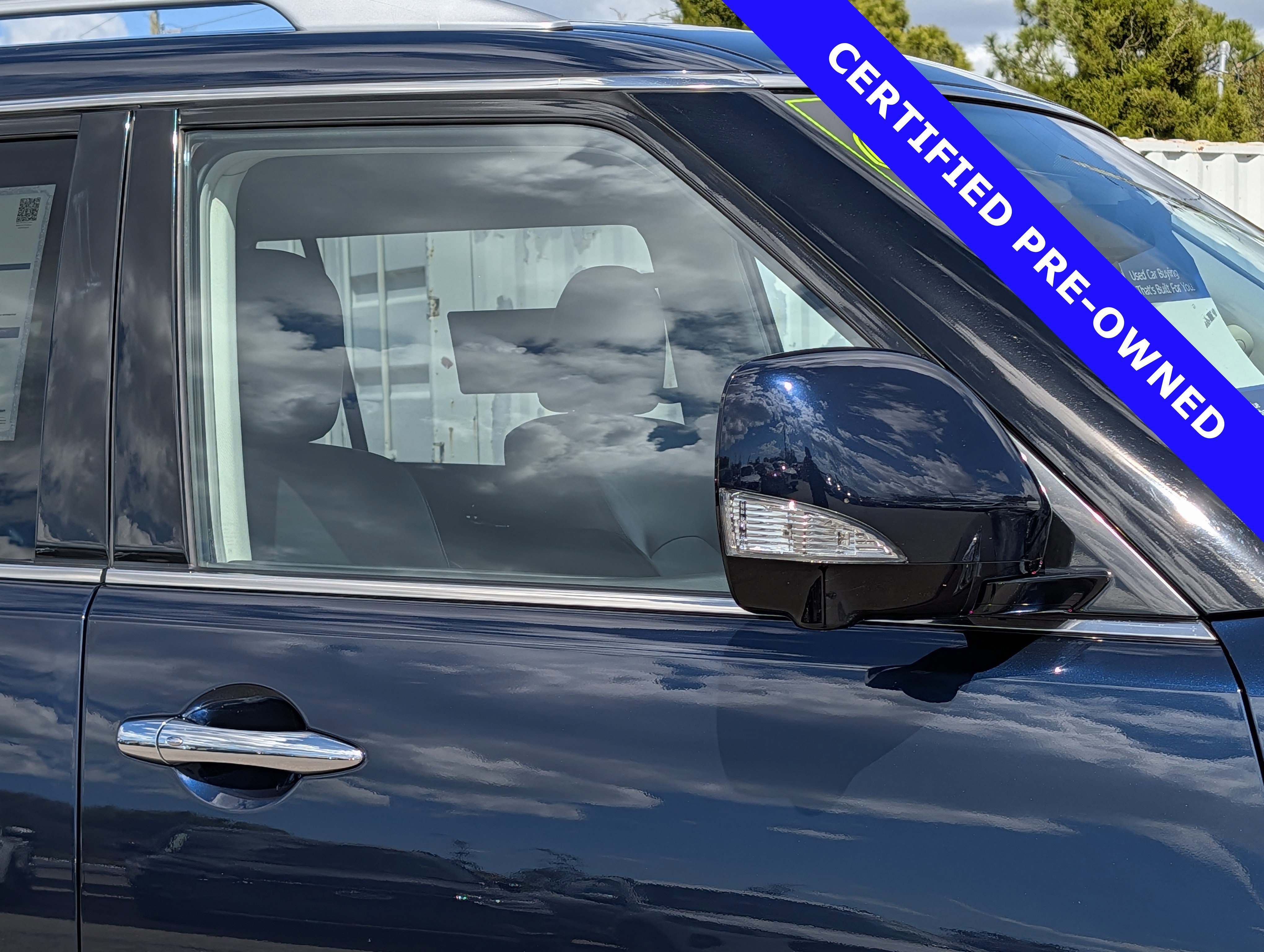 Used 2021 INFINITI QX80 Luxe image 11