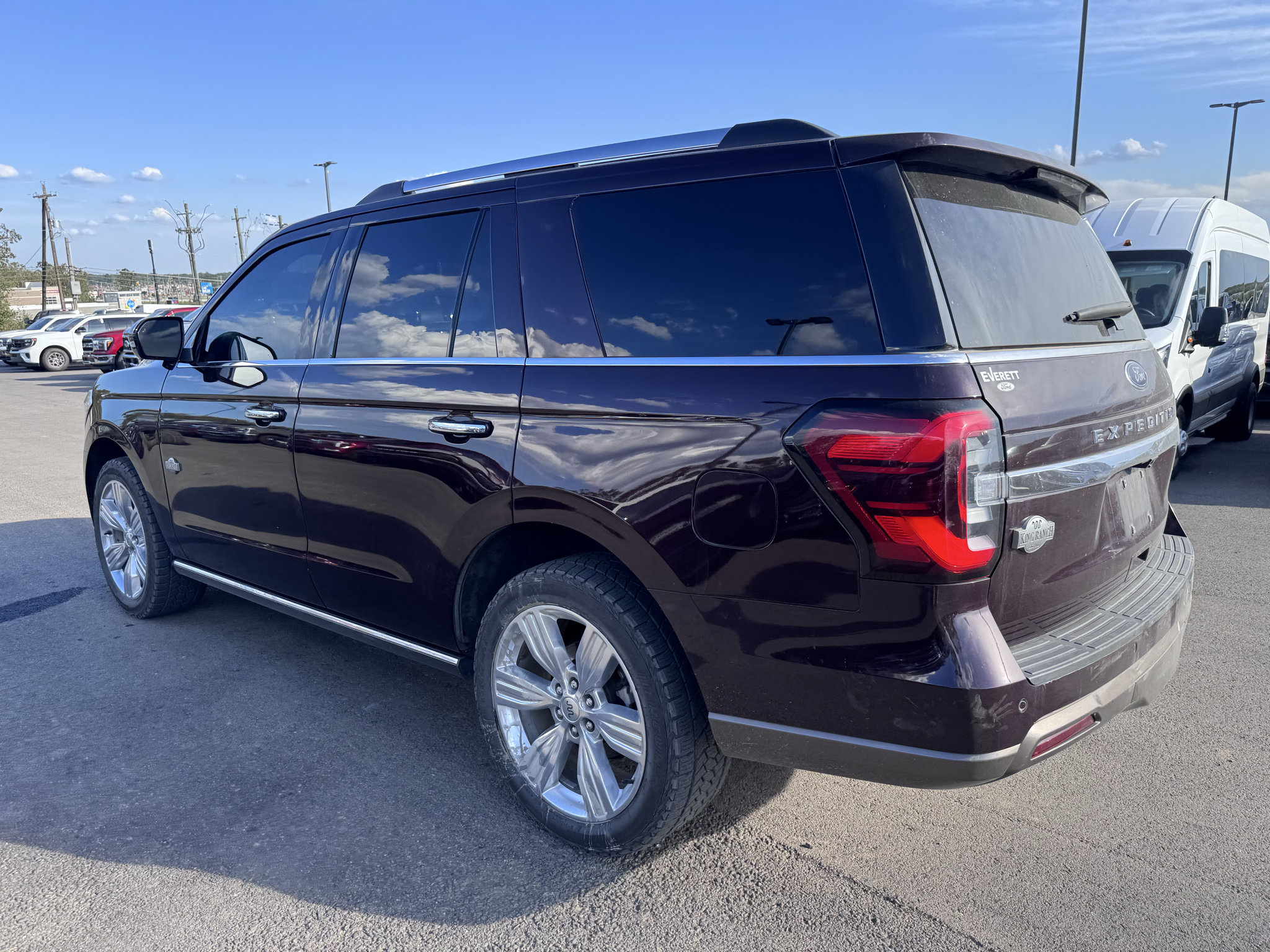 Certified 2024 Ford Expedition King Ranch RWD image 9