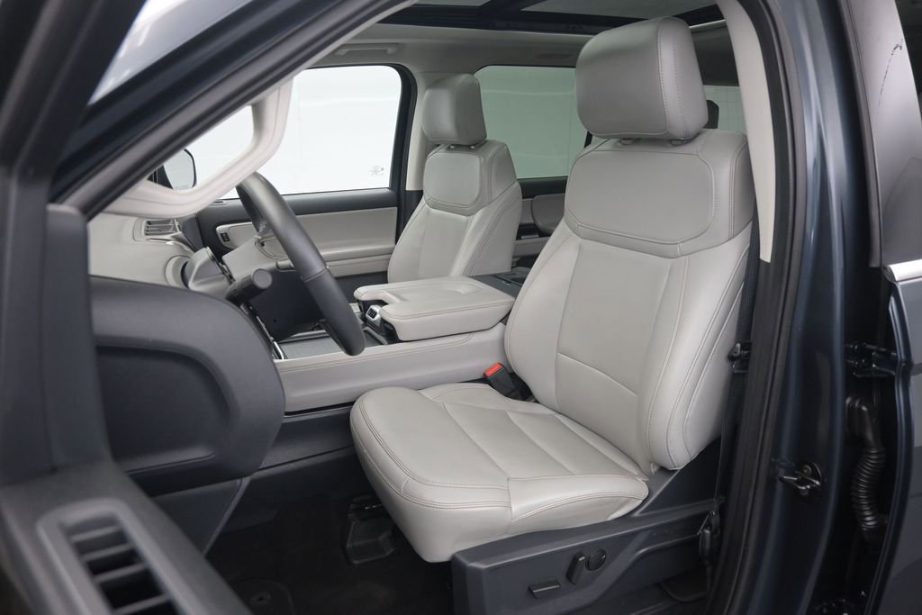 Certified 2025 Ford Expedition Max Active RWD image 19