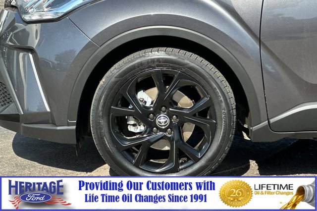 Used 2022 Toyota C-HR Nightshade image 26