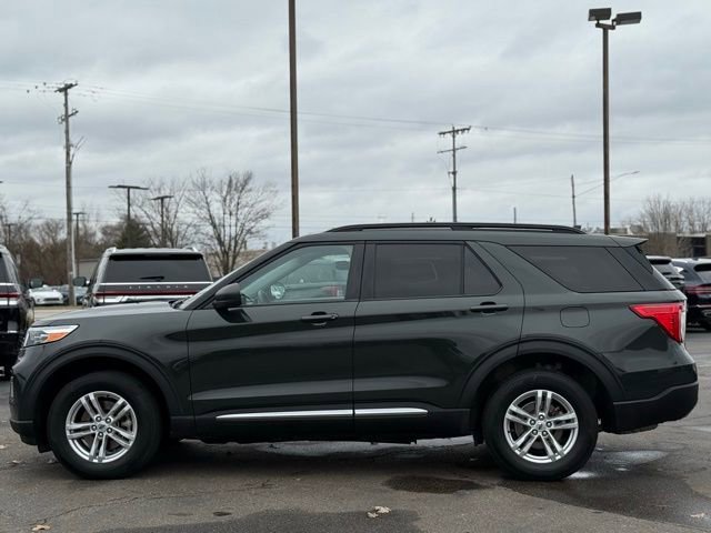 Certified 2023 Ford Explorer XLT w/ Equipment Group 202A image 46
