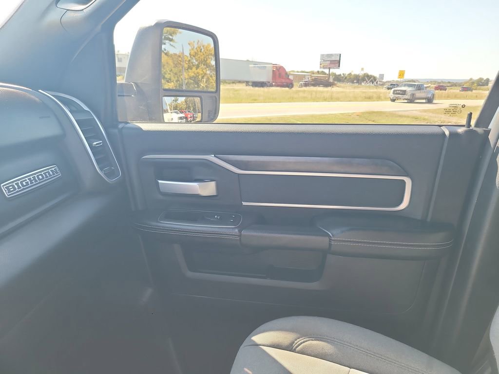 Used 2024 RAM 3500 Big Horn image 27