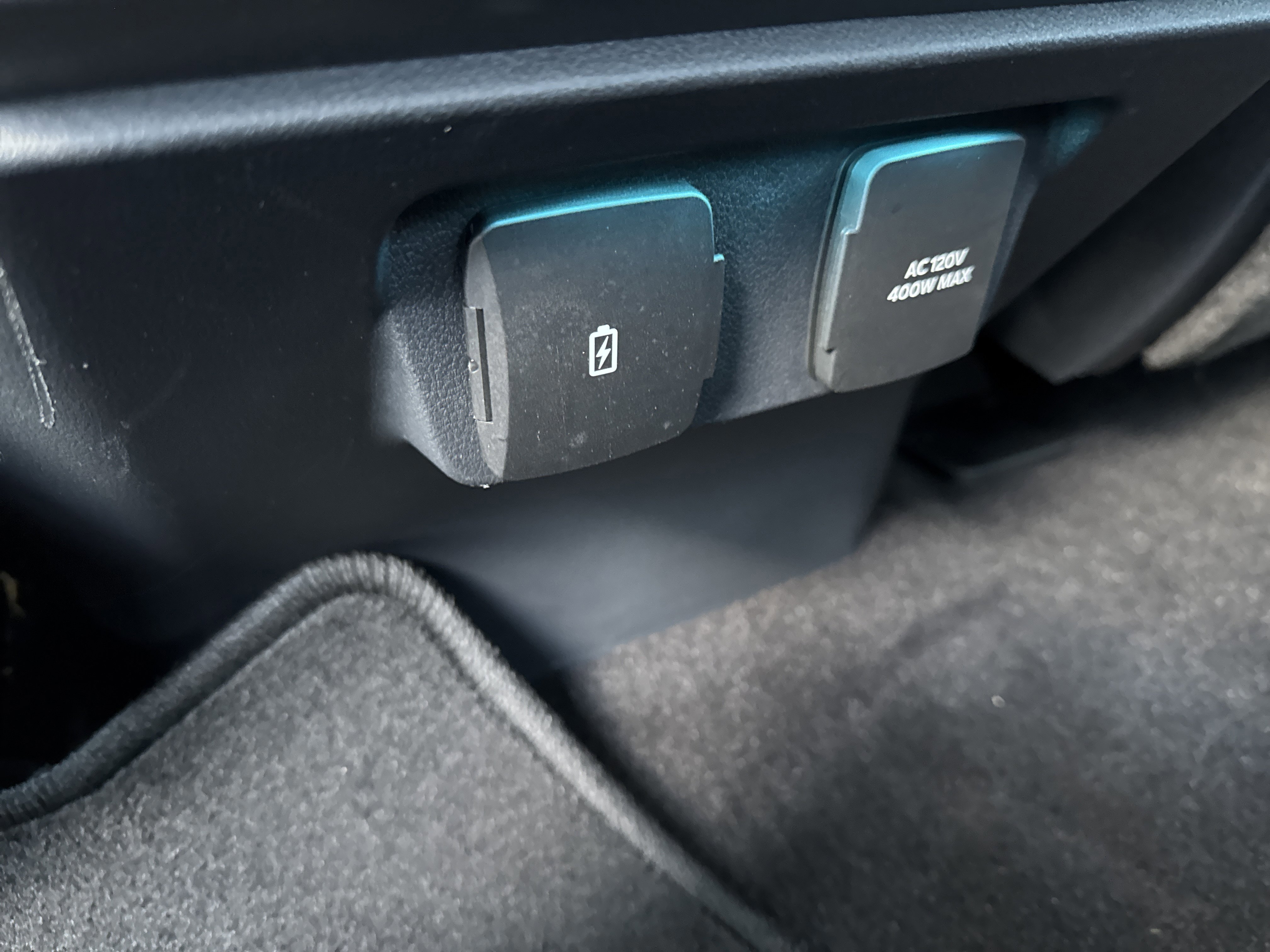 Certified 2023 Ford F150 Lariat image 28