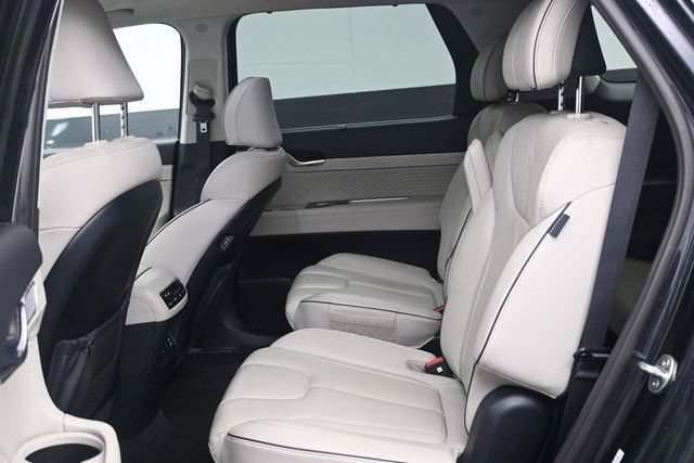 Used 2024 Hyundai Palisade Calligraphy AWD/4WD image 5
