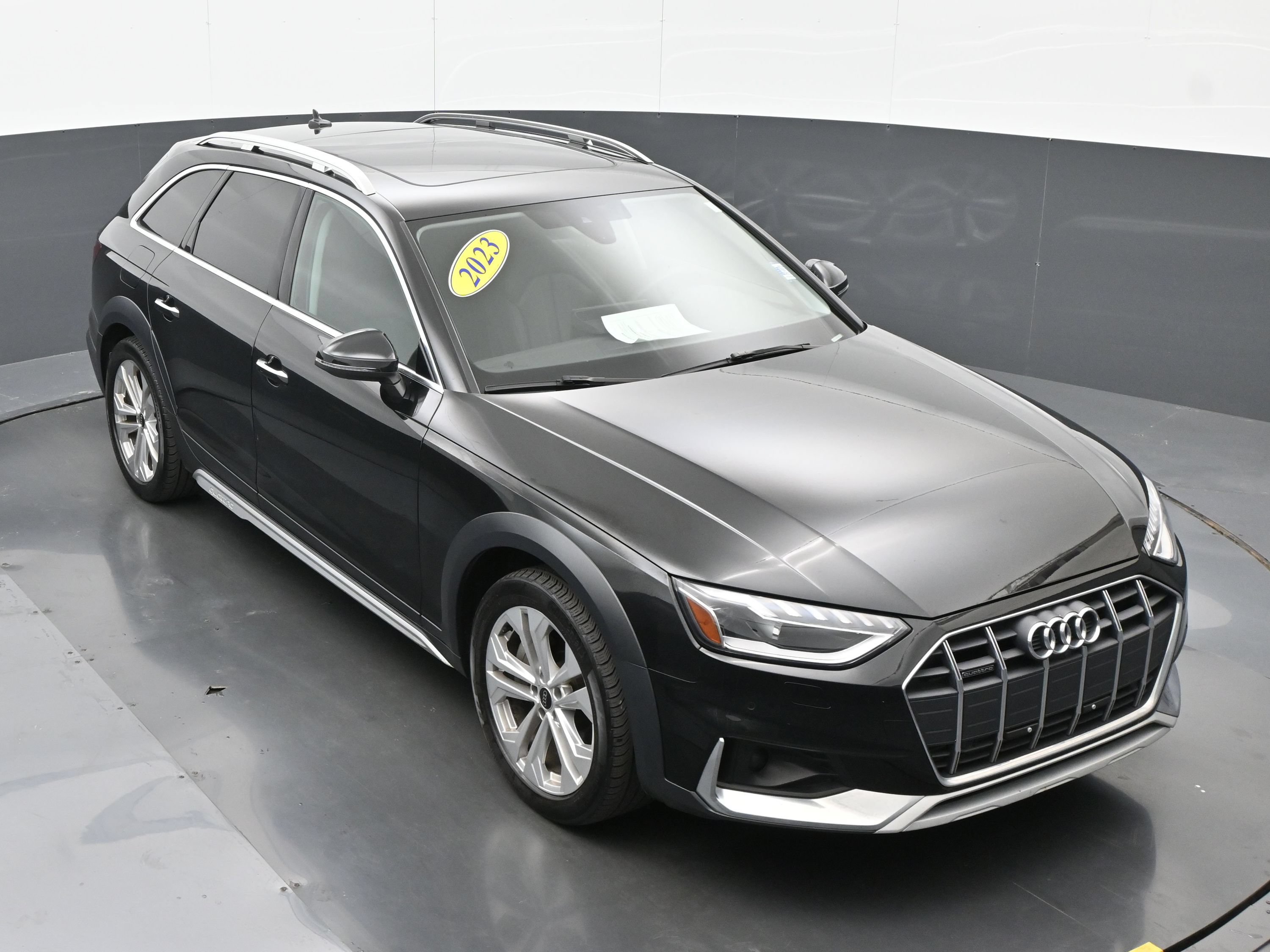 Used 2023 Audi A4 2.0T allroad Premium Plus w/ Premium Plus Package AWD/4WD image 32