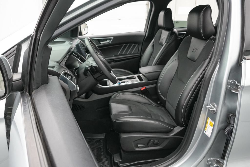 Certified 2023 Ford Edge ST AWD/4WD image 12