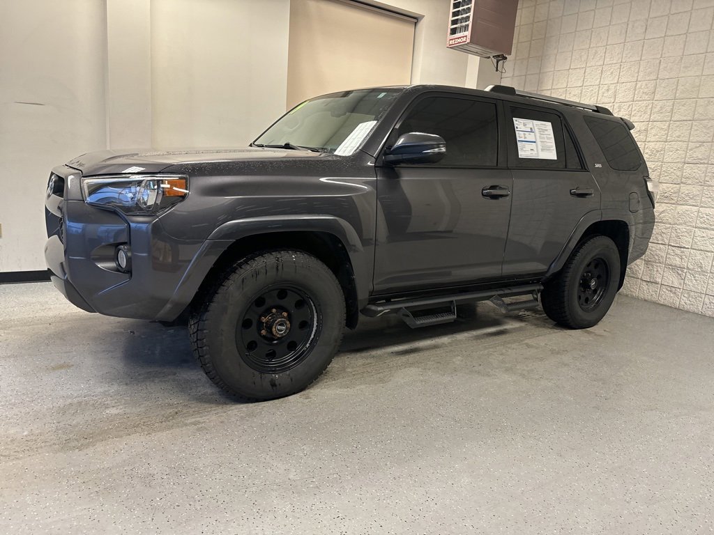 Used 2019 Toyota 4Runner SR5 image 15