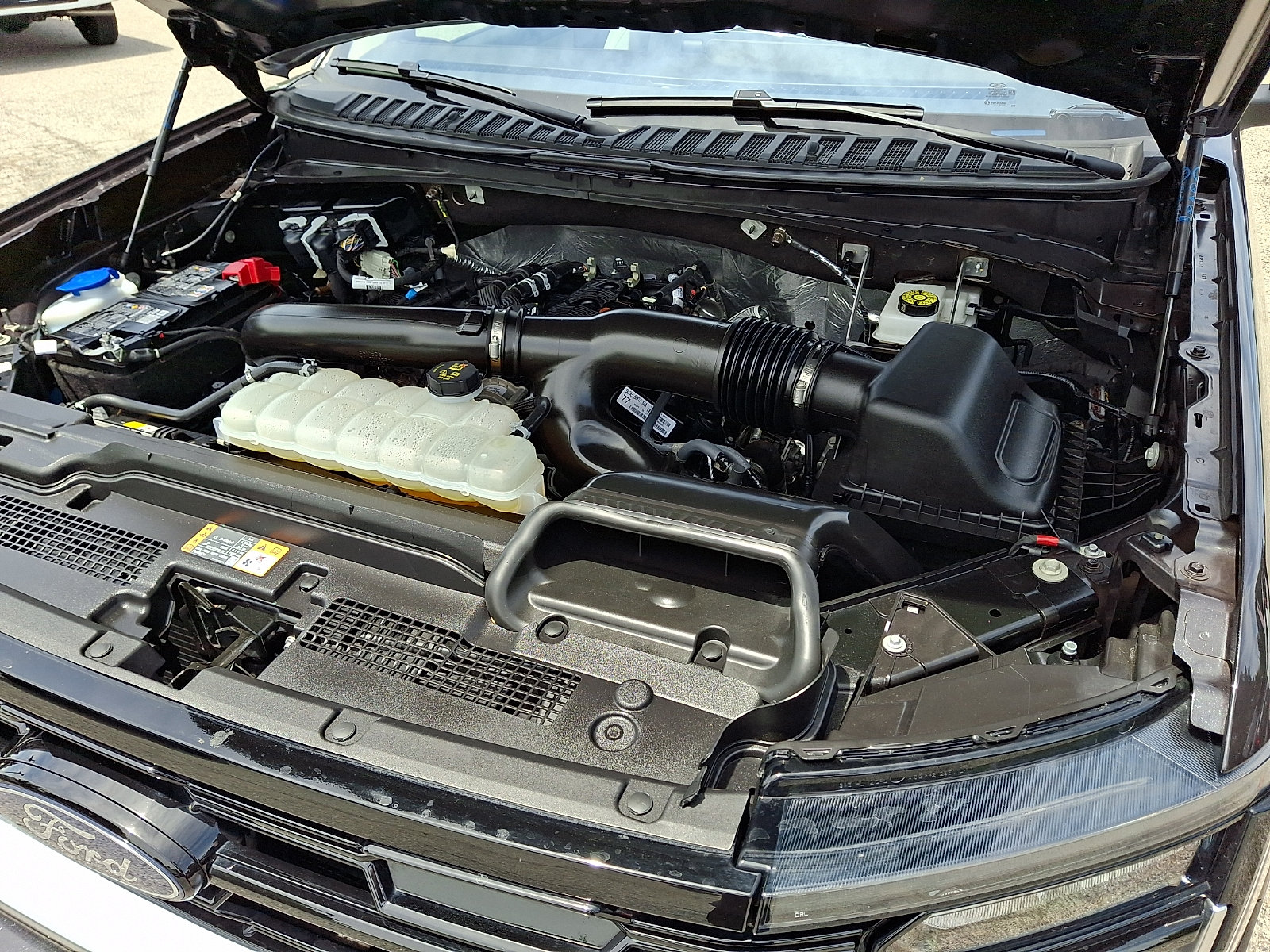 Certified 2025 Ford Expedition Max Platinum AWD/4WD image 31