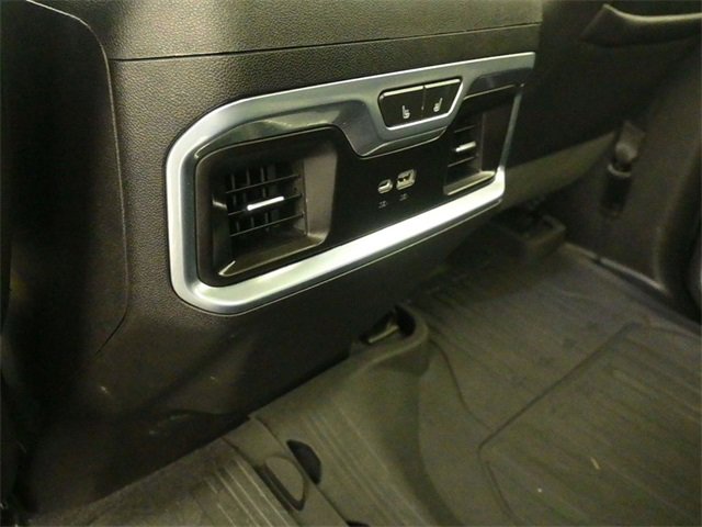 Used 2022 GMC Sierra 1500 Denali w/ Denali Reserve Package image 13