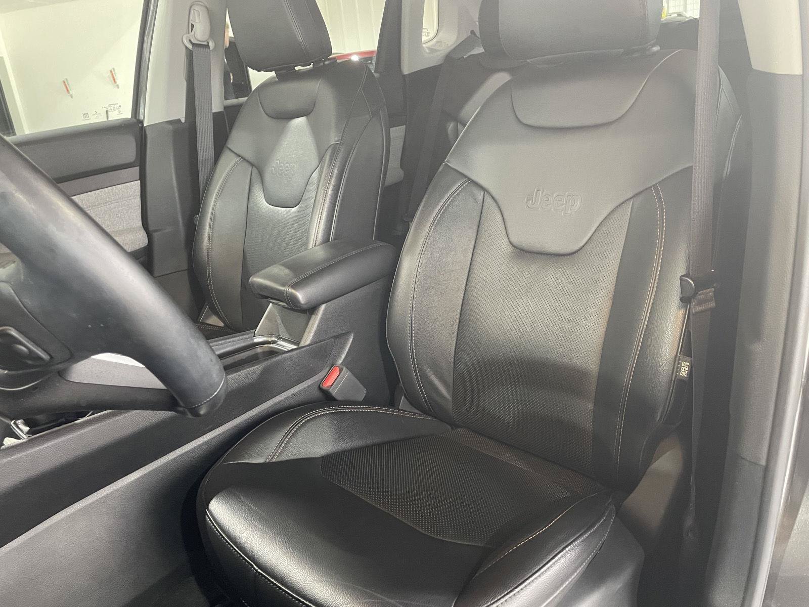Used 2022 Jeep Compass Latitude AWD/4WD image 20