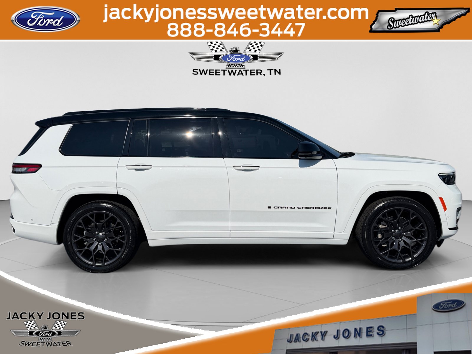 Used 2023 Jeep Grand Cherokee L Summit w/ Advanced Protech Group IV AWD/4WD image 6
