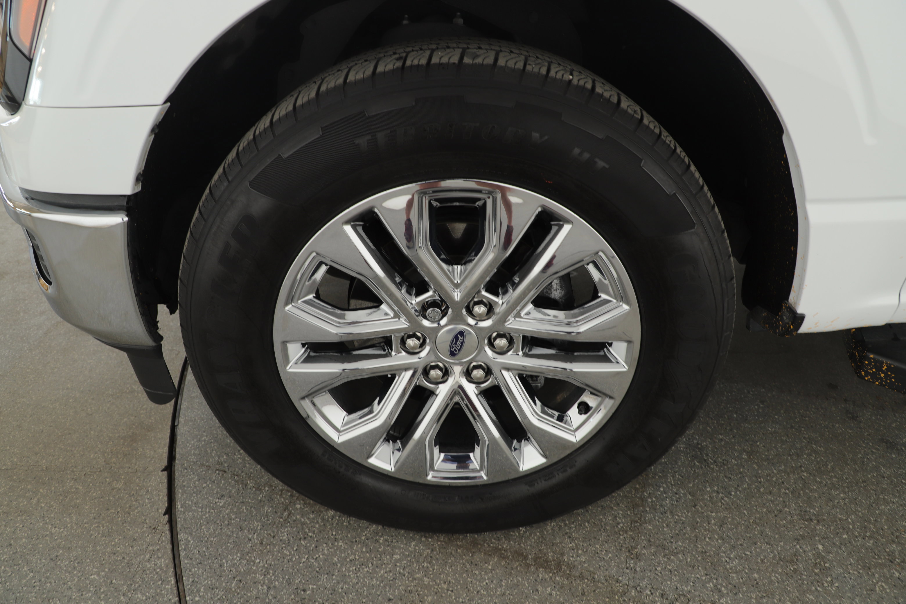 Certified 2024 Ford F150 XLT w/ Equipment Group 302A MID image 8