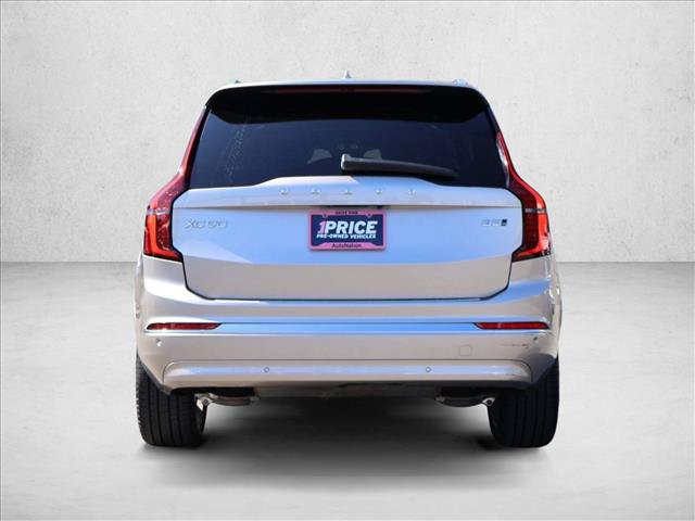 Used 2025 Volvo XC90 B5 Ultra w/ Protection Package Premier AWD/4WD image 8