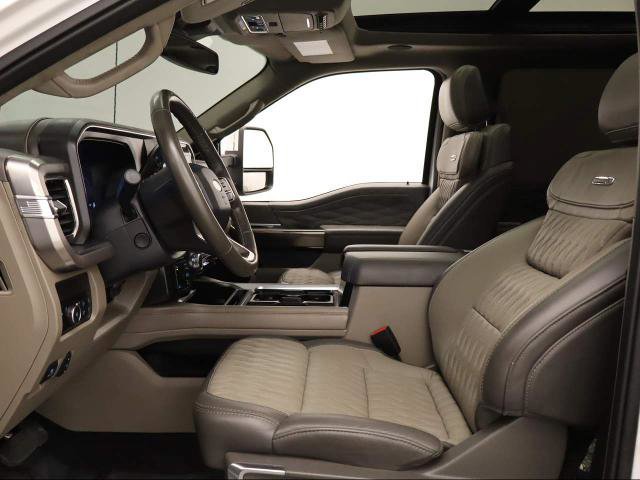 Certified 2025 Ford F350 Platinum w/ Platinum Plus Package image 20