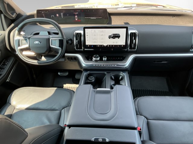 Certified 2025 Ford Expedition Max Platinum w/ Stealth Appearance Package AWD/4WD image 10