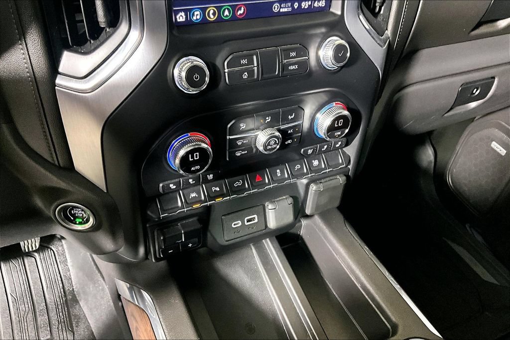 Used 2022 GMC Sierra 1500 SLT w/ SLT Premium Plus Package AWD/4WD image 25