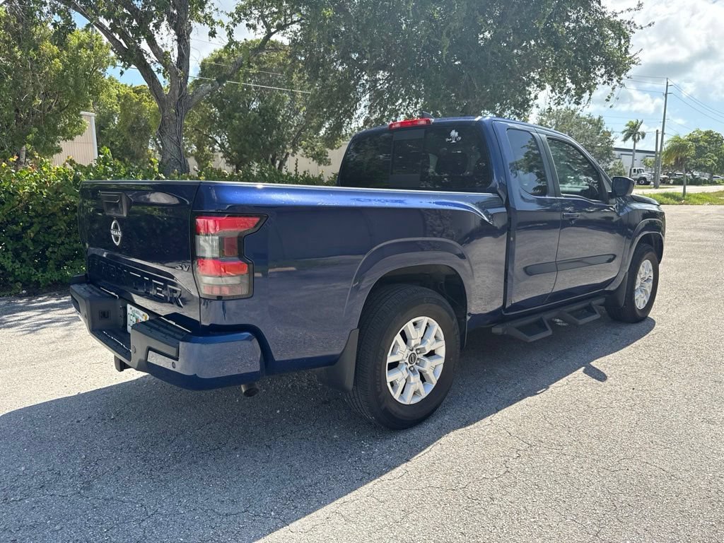 Used 2023 Nissan Frontier SV w/ SV Convenience Package RWD image 3