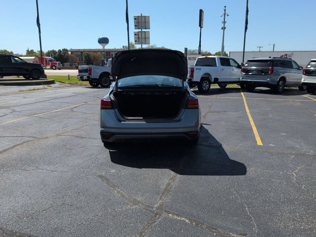 Used 2022 Nissan Altima 2.5 SV FWD image 7