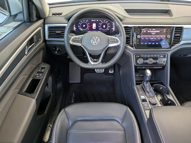 Used 2023 Volkswagen Atlas SEL Premium AWD/4WD image 19